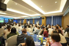 AI帮你写、AI帮你拍、AI帮你剪”？